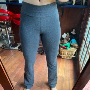 Guess leggings, yoga pants. Small, gently worn.